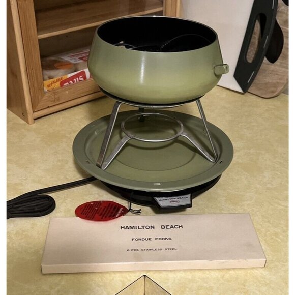 Vintage Hamilton Beach Scovill Electric Fondue, Complete, Tested - Picture 2 of 2